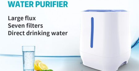 Multi-stage countertop water purifier with several filter stages for direct drinking water